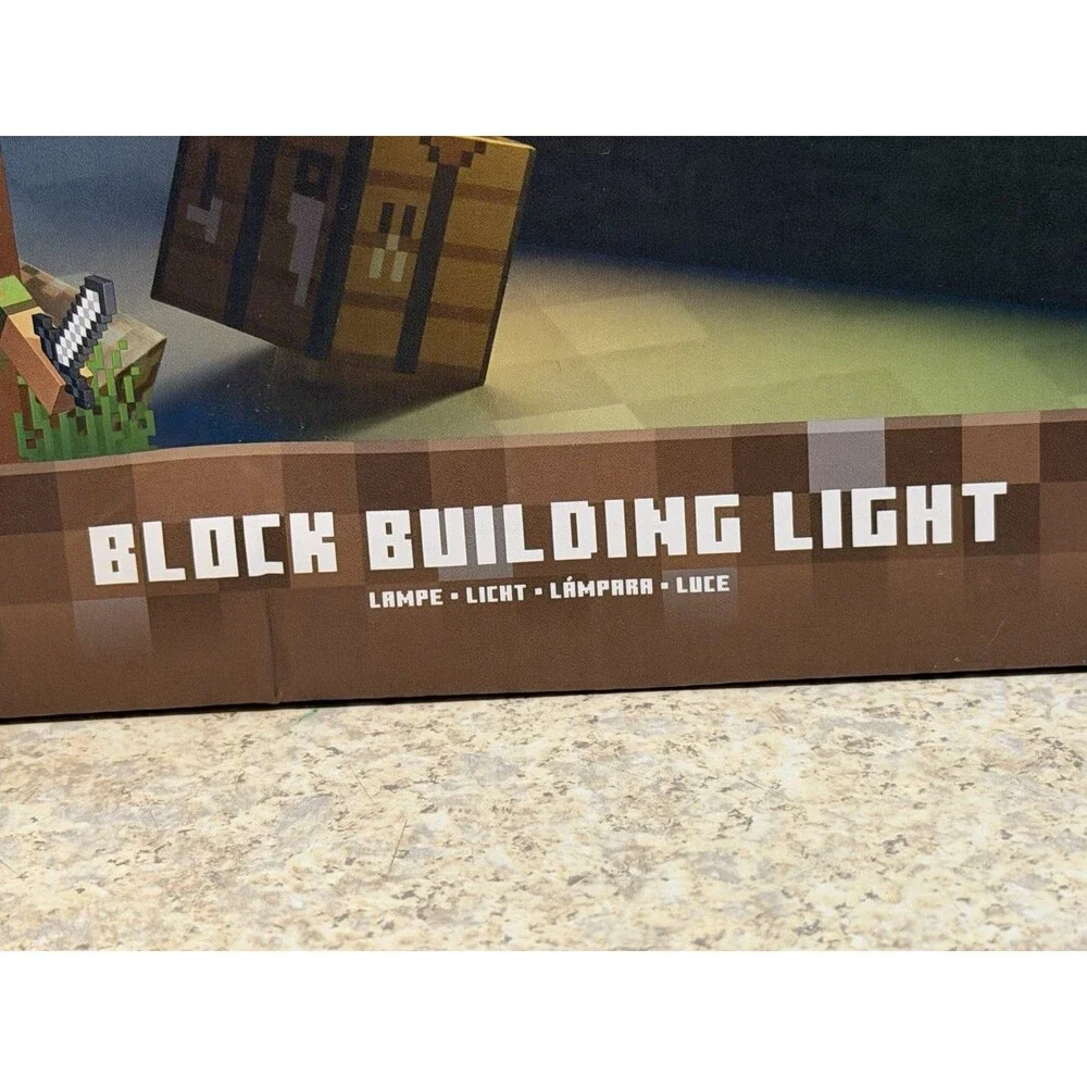 Minecraft Block Building Light Lamp 16 Cubes Light Up- NEW OPEN BOX